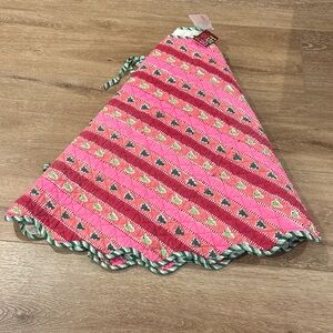 FURBISH Snowwood pattern tree skirt